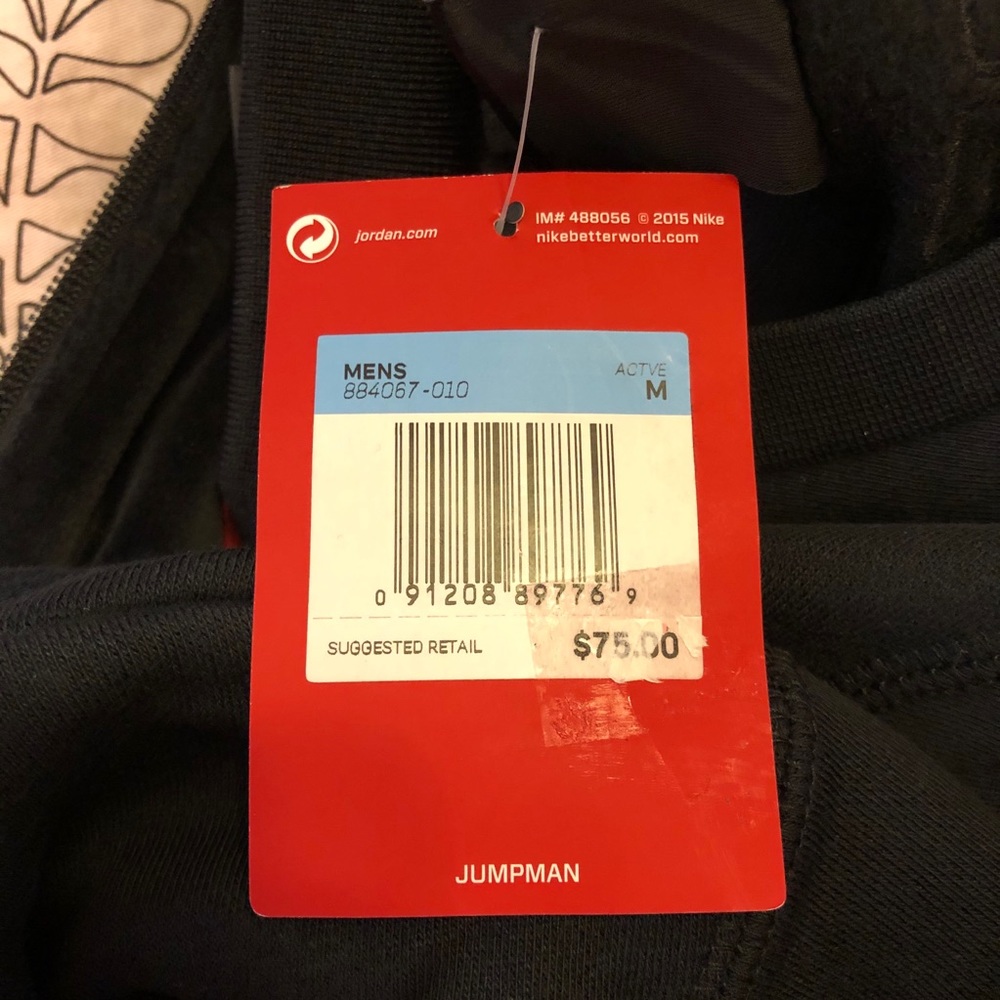 NWT NIKE Jordan men's fleece top - Picture 11 of 11